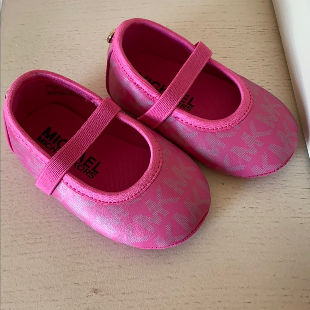Michael Kors Baby Flats